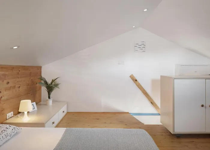 公寓 Stone House Krk