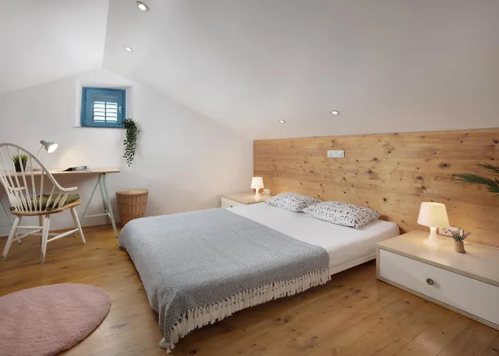 Apartment Stone House Krk *